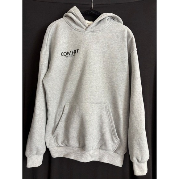 Comfrt Tops - Comfrt Gray Hooded Sweatshirt Size M